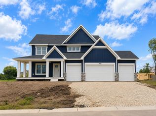 9951 188th St W, Lakeville, MN 55044