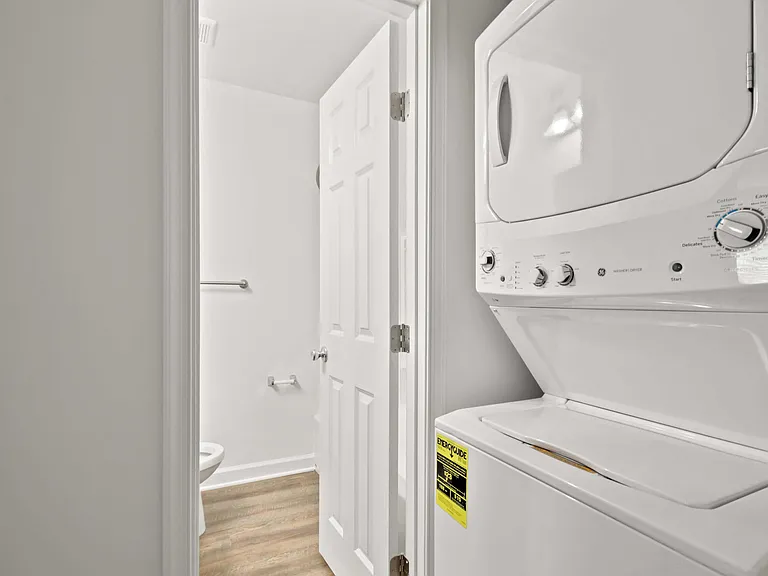 Tuscany Woods Apartments — Photo 23
