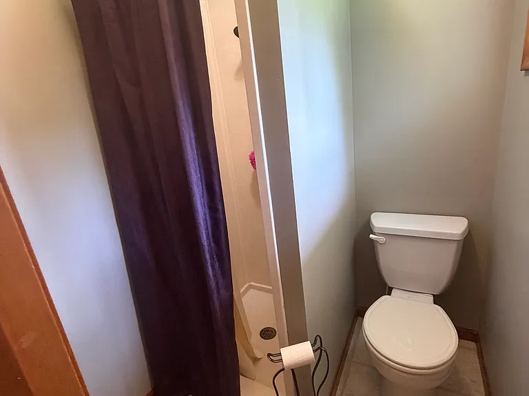 371 Greenbrier Dr — Photo 9