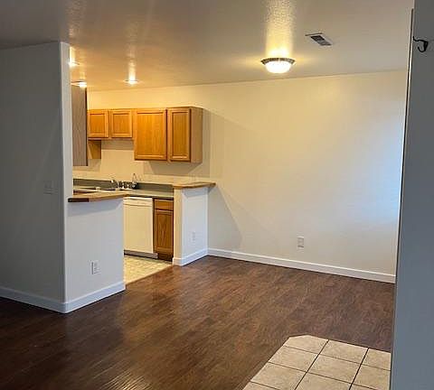 113 Skeels Ave #1, Hamilton, MT 59840 | Zillow