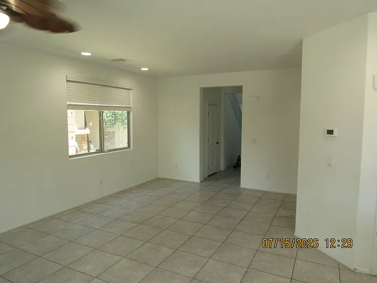 531 Bright Peridot Ave — Photo 2
