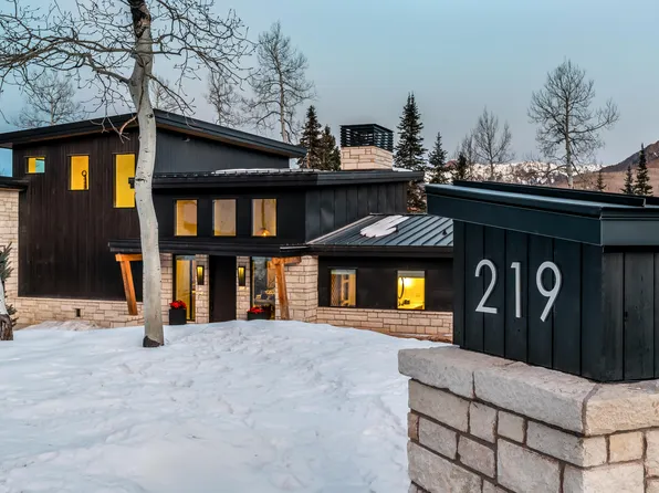 219 Russell Dr, Mountain Village, CO 81435