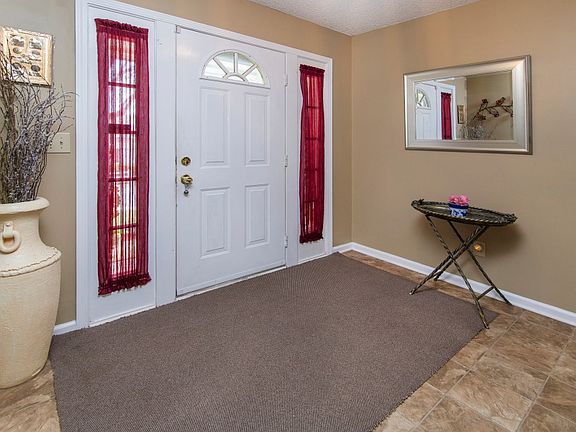 3rd image of 3101 Harris Mill Ln