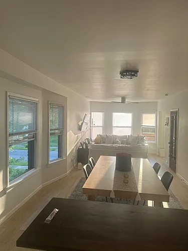 567 Philip St Photo 1