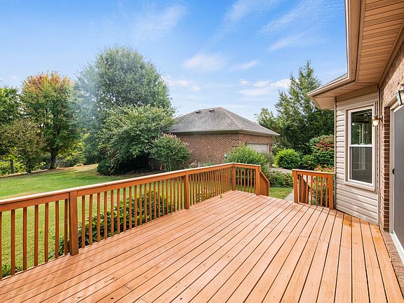 5th image of 908 Turnberry Dr