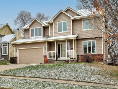 9326 Hickory Dr, Urbandale, IA, 50322