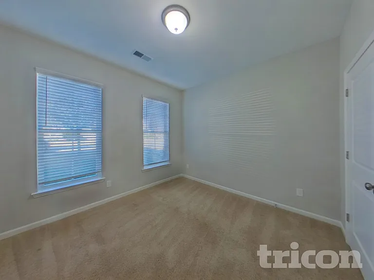 15 Attucks Ct — Photo 12