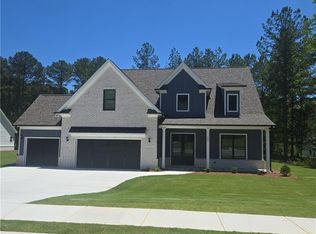 887 Bessie Ct, Loganville, GA 30052