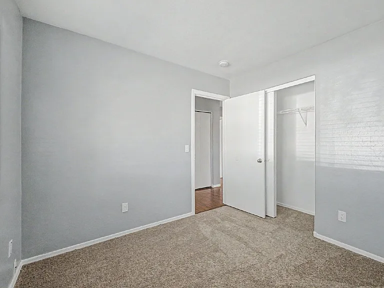 14718 N 154th Ln — Photo 21
