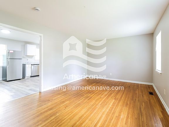 3-Living Room