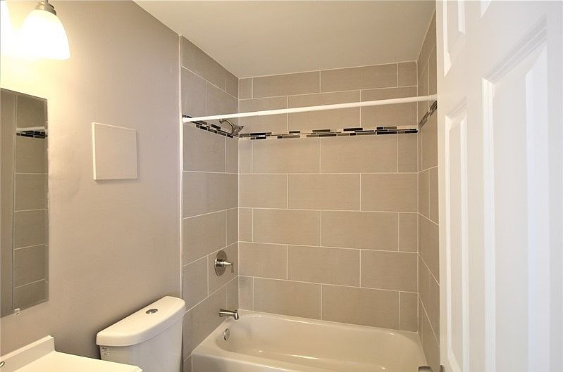 2nd image of 819 Gilrubin Ct