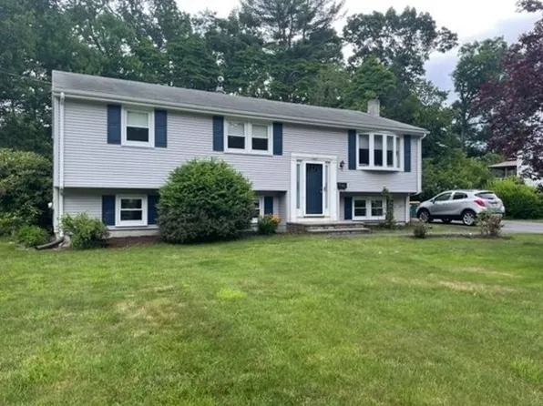 115 Peregrine Rd, Abington, MA 02351