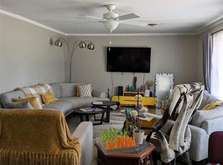 2306 Avenue P, Huntsville, TX 77340