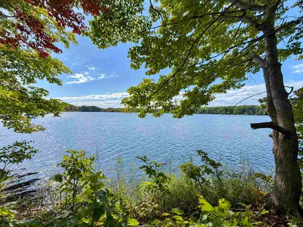 Fox Lake Rd, Beaver Island, MI 49782