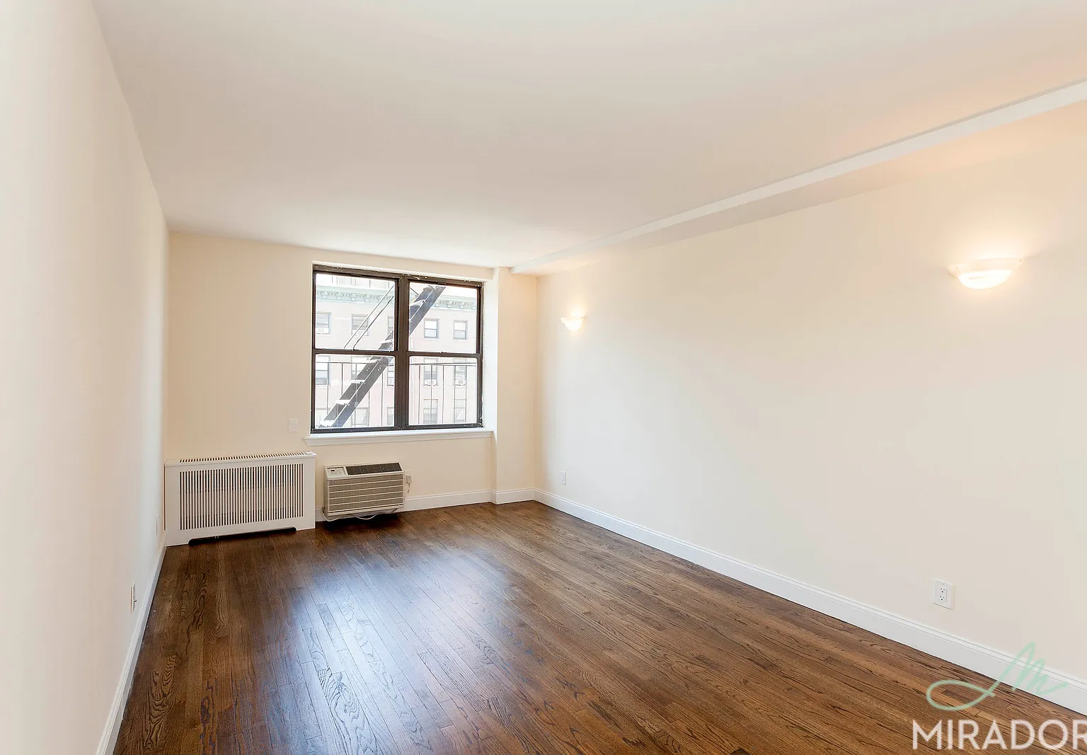 255 West 14th Street — Photo 1