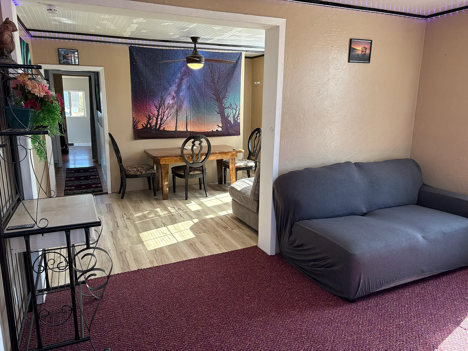 2 bed, 1095 sqft, $1,295 — Photo 1