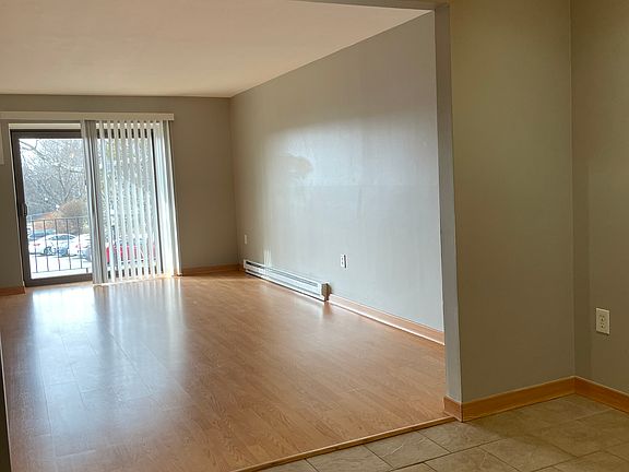 2nd image of 1 Bristol Ct Unit 241