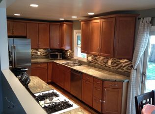 7316 Wrenbury St, Portage, MI 49024