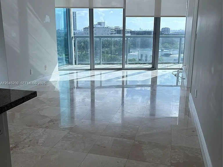 888 Biscayne Blvd #712 — Photo 4