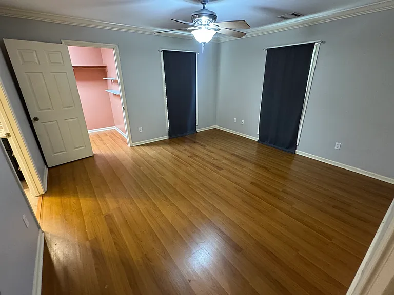 127 Lynn Dr — Photo 7