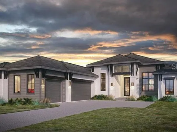 3433 Founders Club Dr, Sarasota, FL 34240