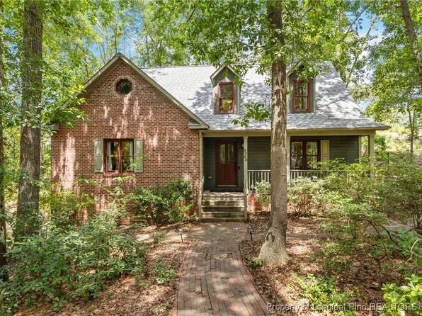 3732 Hillcrest St, Hope Mills, NC 28348