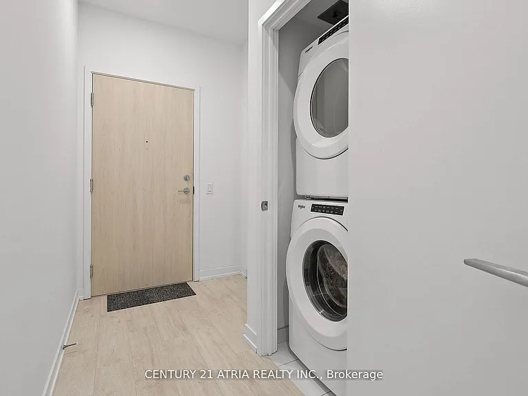 181 Sheppard Ave E #208 — Photo 14