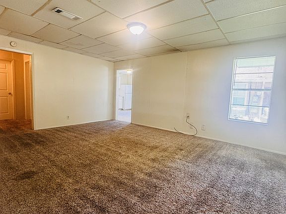 2nd image of 1122 Dallas St #1