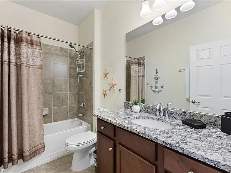 1439 Oceania Dr S — Photo 21