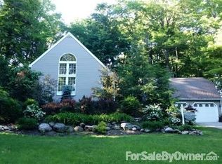 11536 Parkway Rd, Chardon, OH 44024