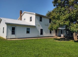 425 King Hill Ln, Vienna, IL 62995