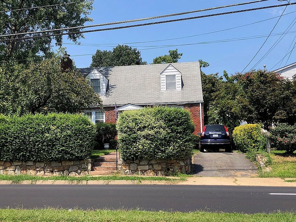 2nd image of 5301 N Carlin Springs Rd