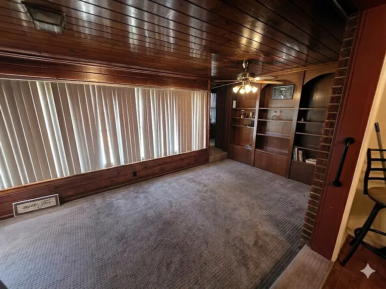 211 Ariola Ave — Photo 10