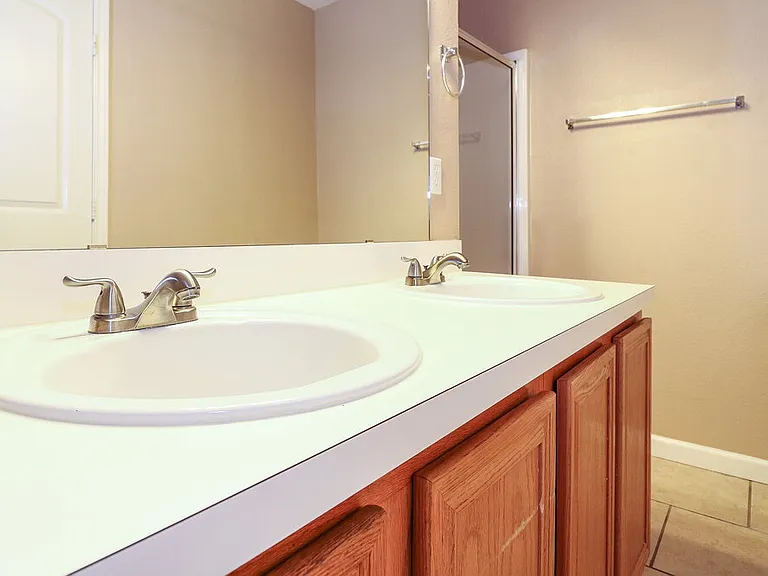 320 Montana Dr — Photo 13