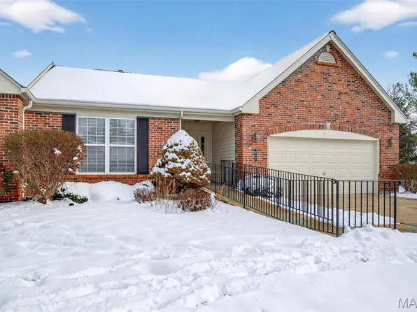 912 Waterford Villas Ct Unit 57, Lake Saint Louis, MO 63367