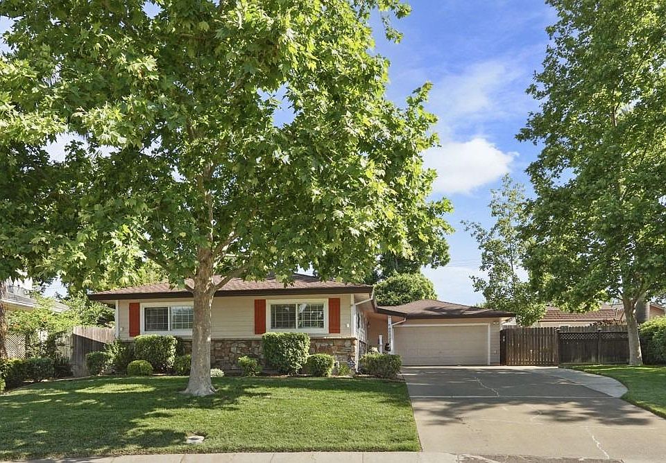 1st image of 5410 Valparaiso Cir