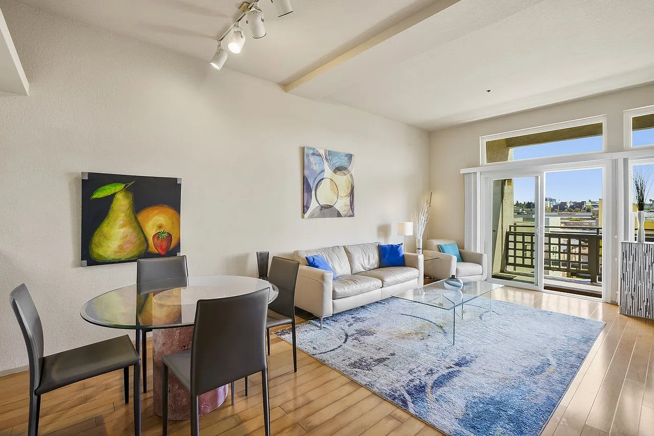1 bed, 654 sqft, $2,000 — Photo 1