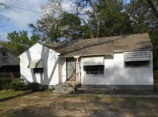 350 Broadview Dr, Jackson, MS 39209