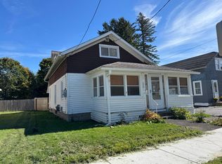 11 Lincoln Ave, Tully, NY 13159