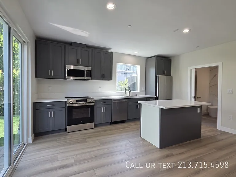 5700 Clemson St #2 — Photo 4
