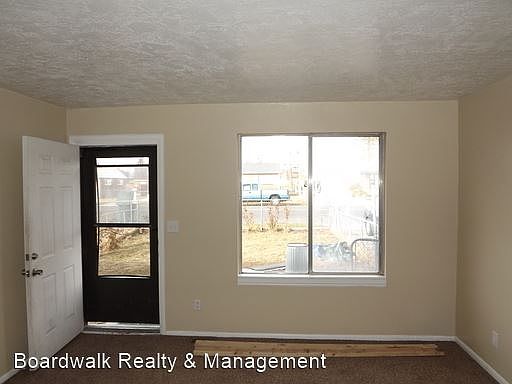 3rd image of 1453 W 2320 S
