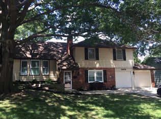 6408 W 101st St, Overland Park, KS 66212