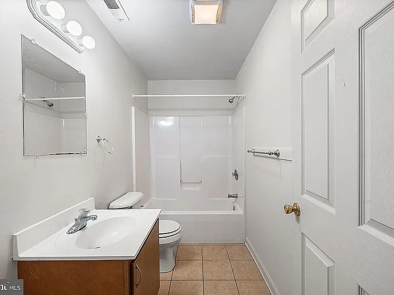 1804 N 18th St #1A — Photo 5