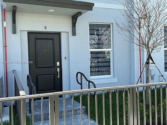 2nd image of 15565 SW 280th St #8