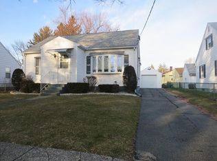 215 Connecticut Ave, Springfield, MA 01104