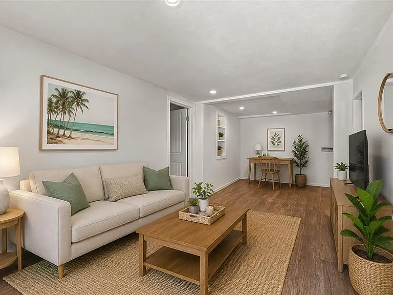 2501 1/2 Oakdale St S #2 — Photo 3