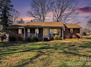 216 Malcolm Rd, Salisbury, NC 28144