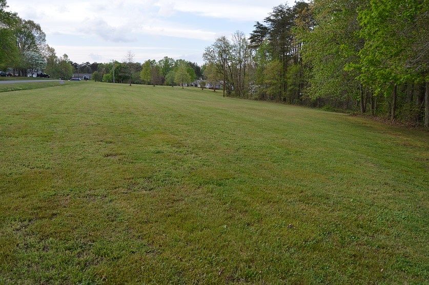 2nd image of 261 Mallard Rd