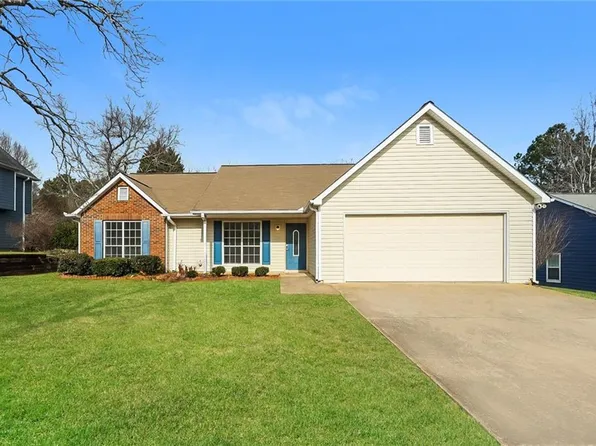 853 River Mist Dr, Jonesboro, GA 30238