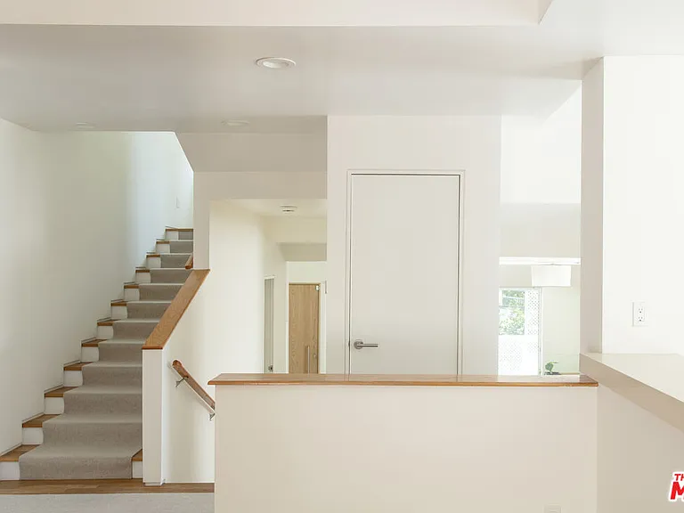 444 W Avenue 37 — Photo 18